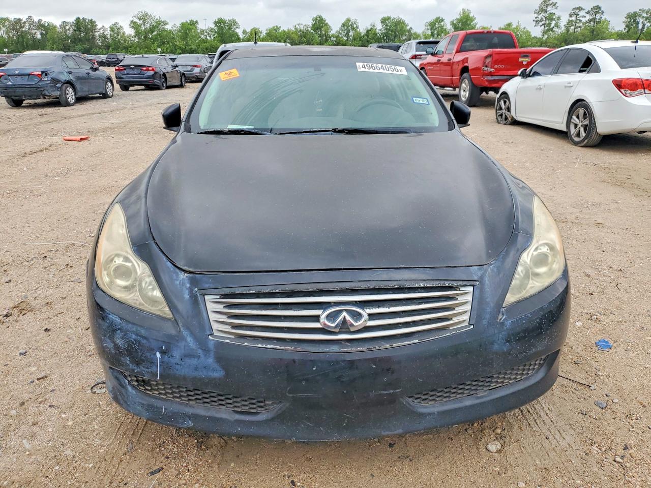 INFINITI G37 Base