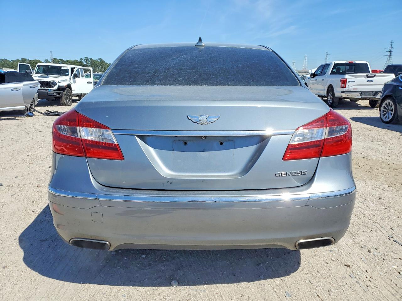 Hyundai Genesis 3.8l