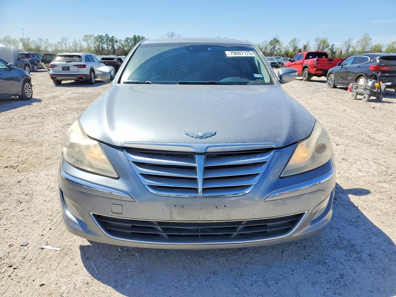 Hyundai Genesis 3.8l