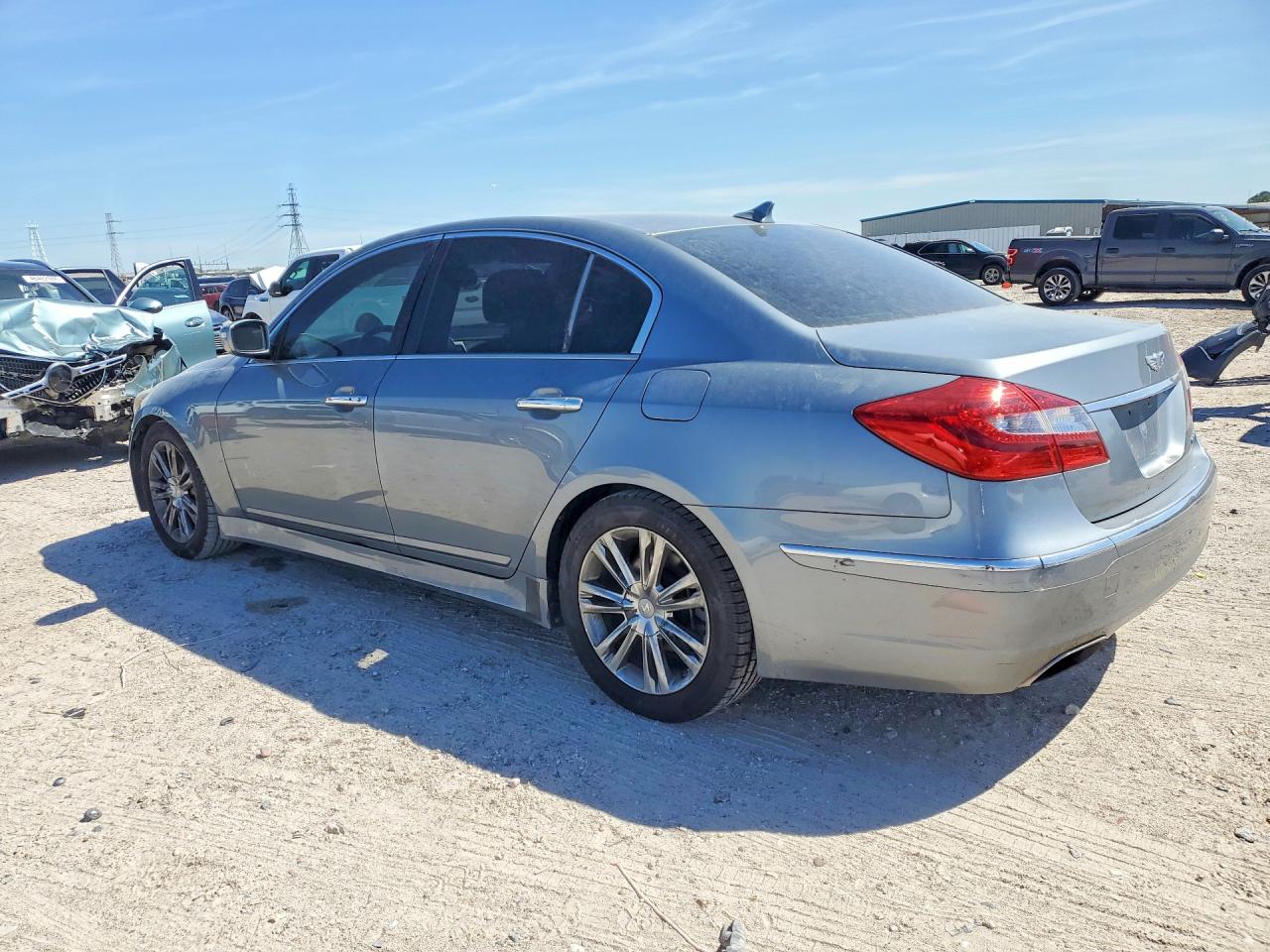 Hyundai Genesis 3.8l