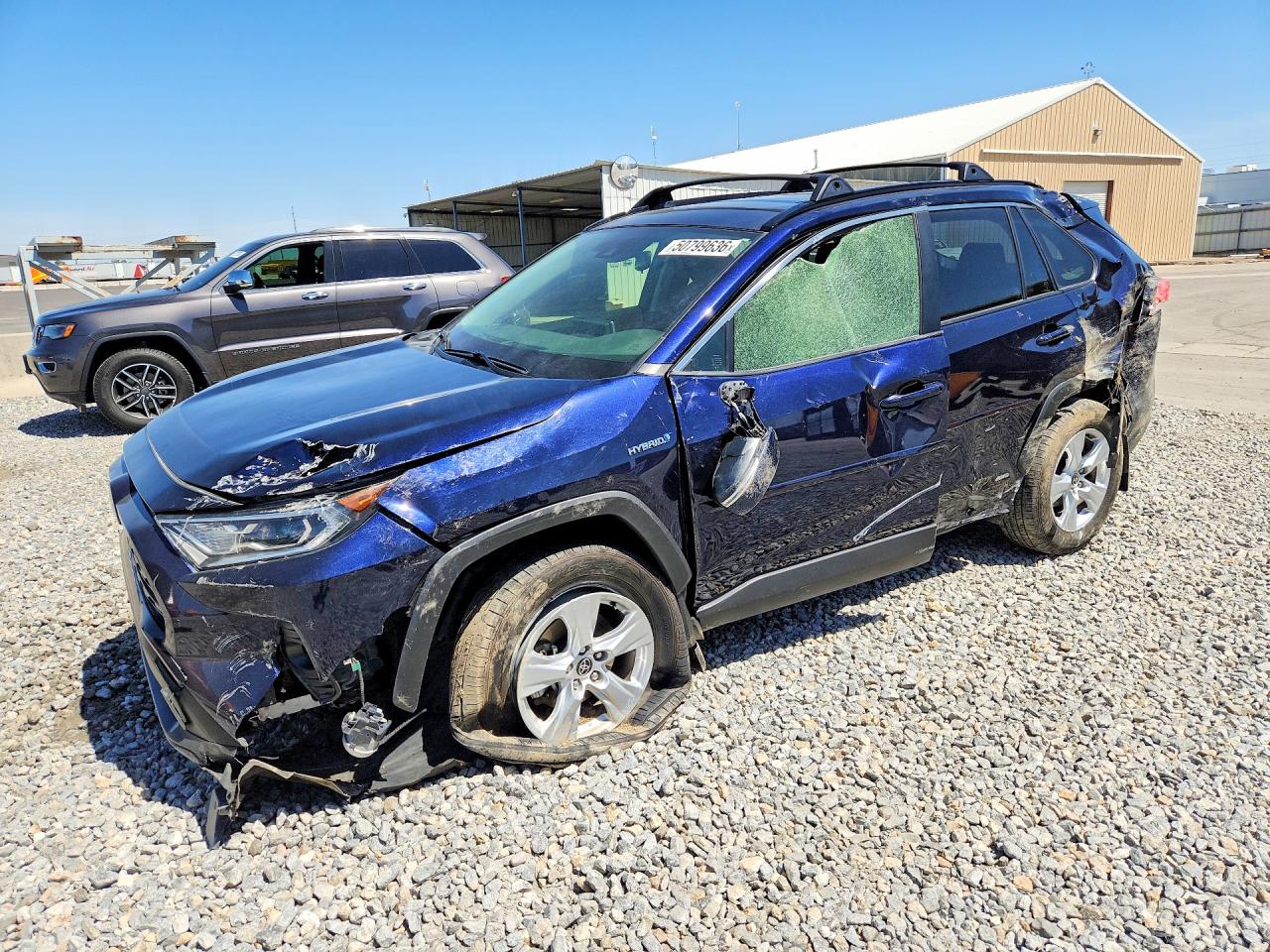 Salvage Toyota RAV4 Image