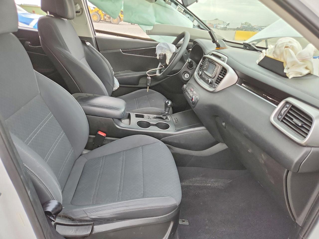 Kia Sorento Lx V6