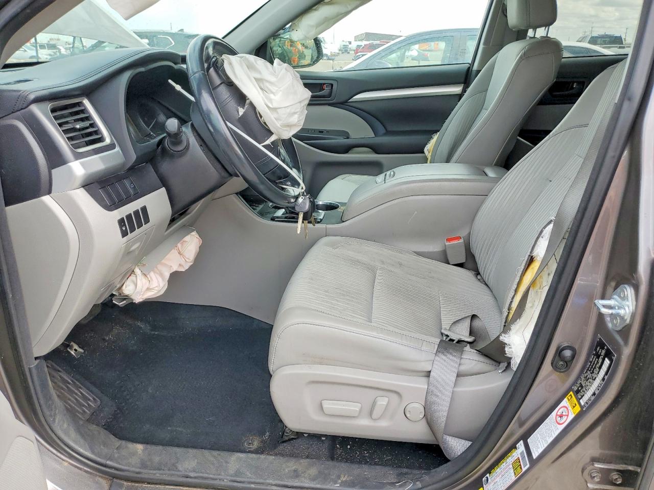 Toyota Highlander Le Plus