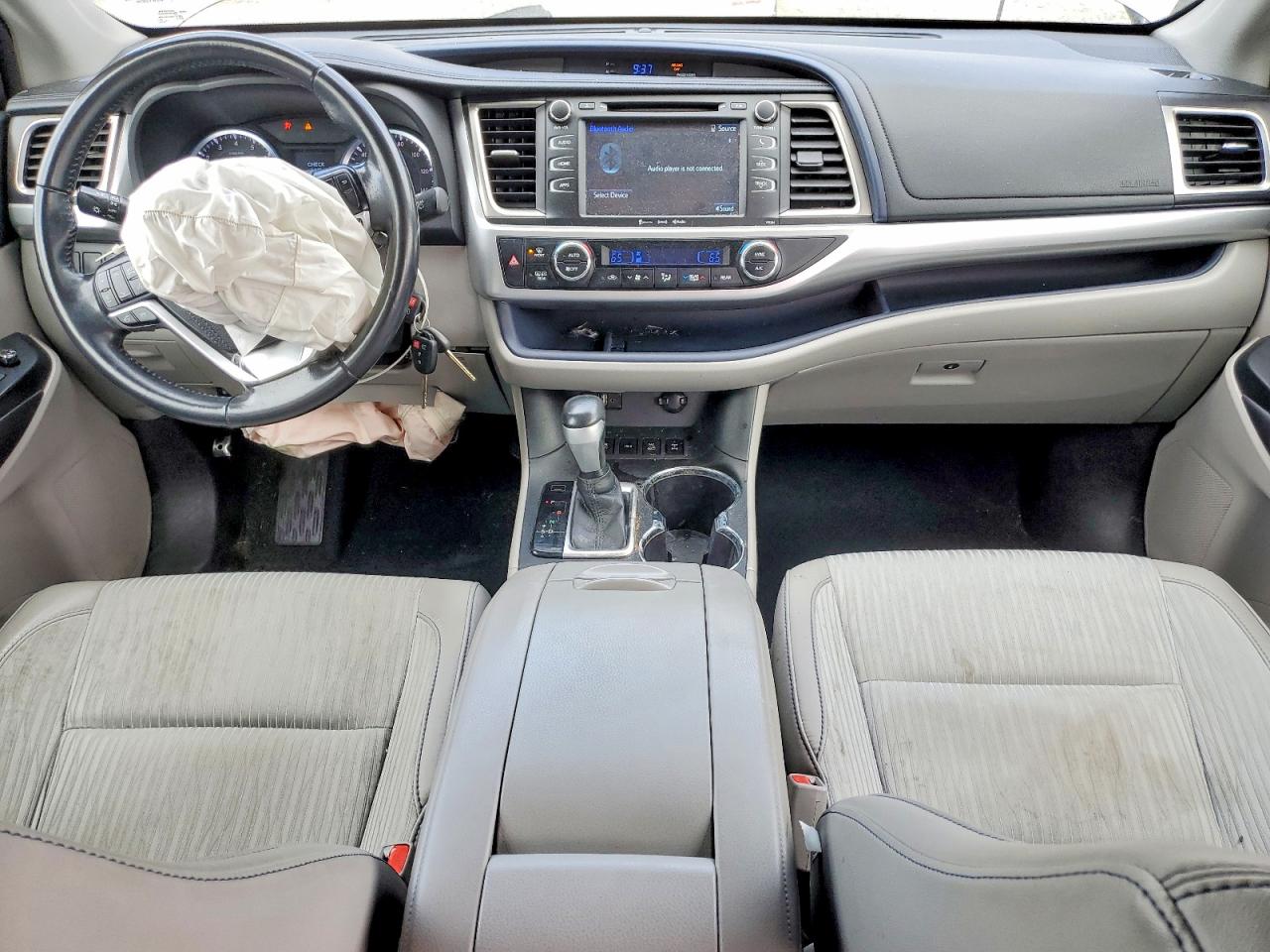 Toyota Highlander Le Plus