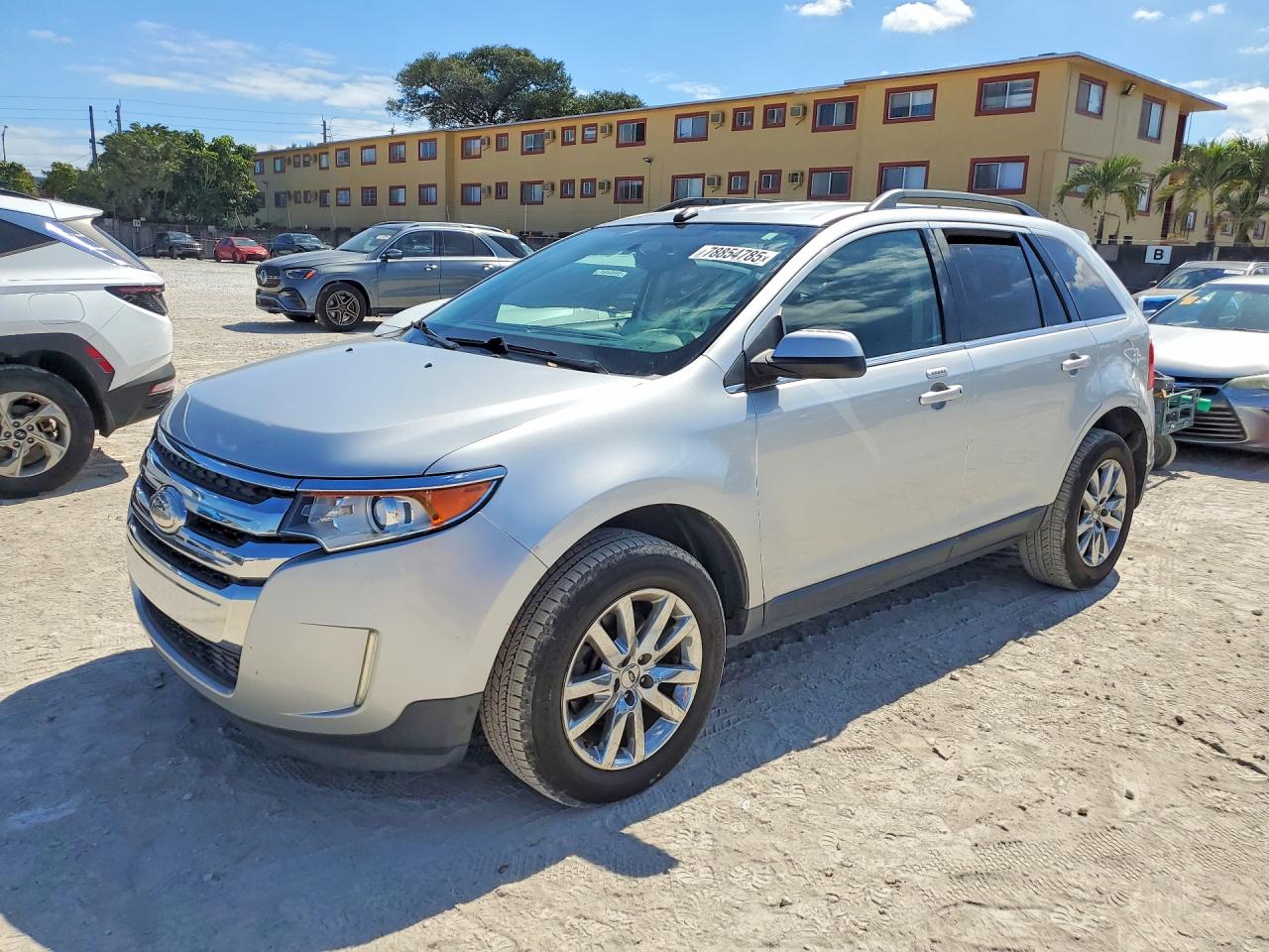 Salvage Ford Edge Image