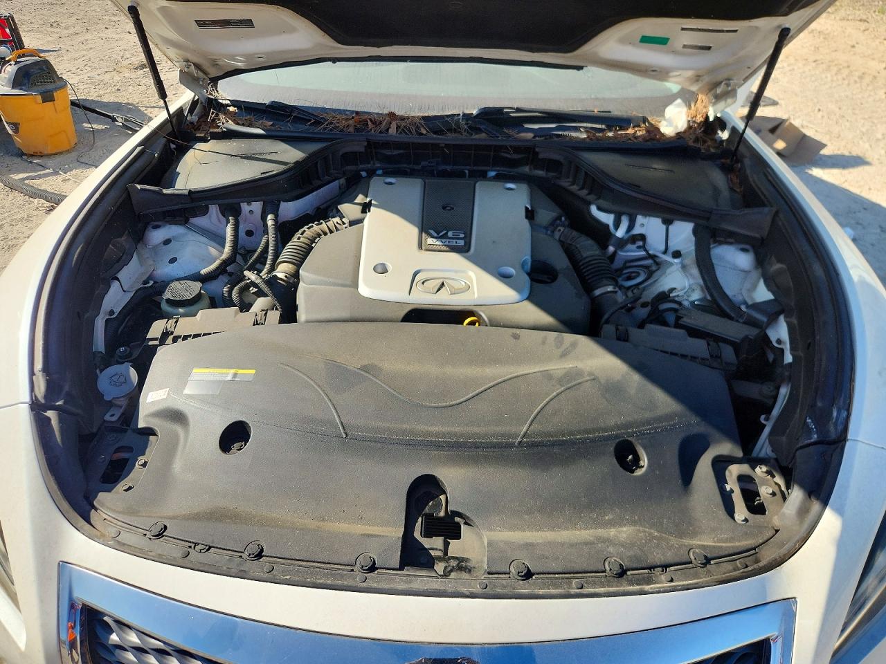 INFINITI Q70 3.7 Luxe