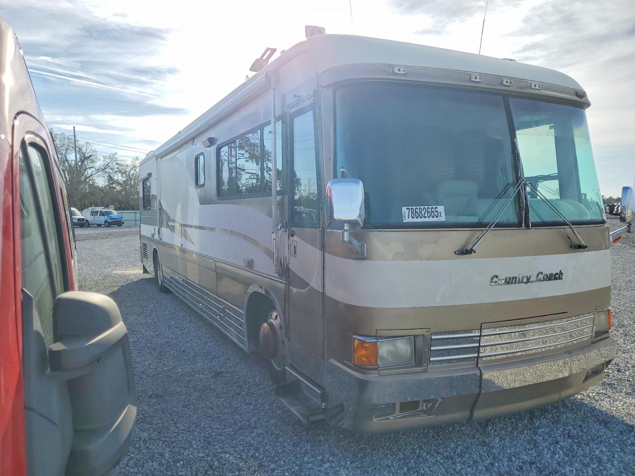 Salvage Gillig Other Image