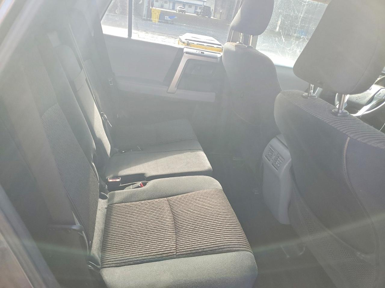 Toyota 4Runner Sr5