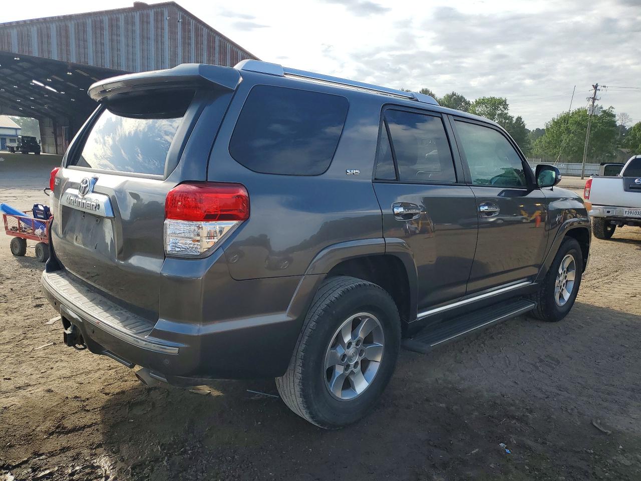 Toyota 4Runner Sr5