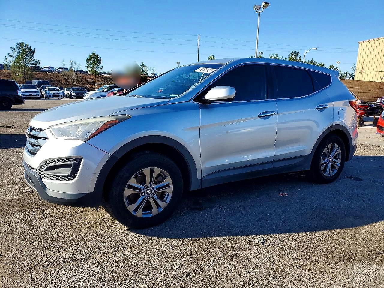 Salvage Hyundai SANTA FE Image