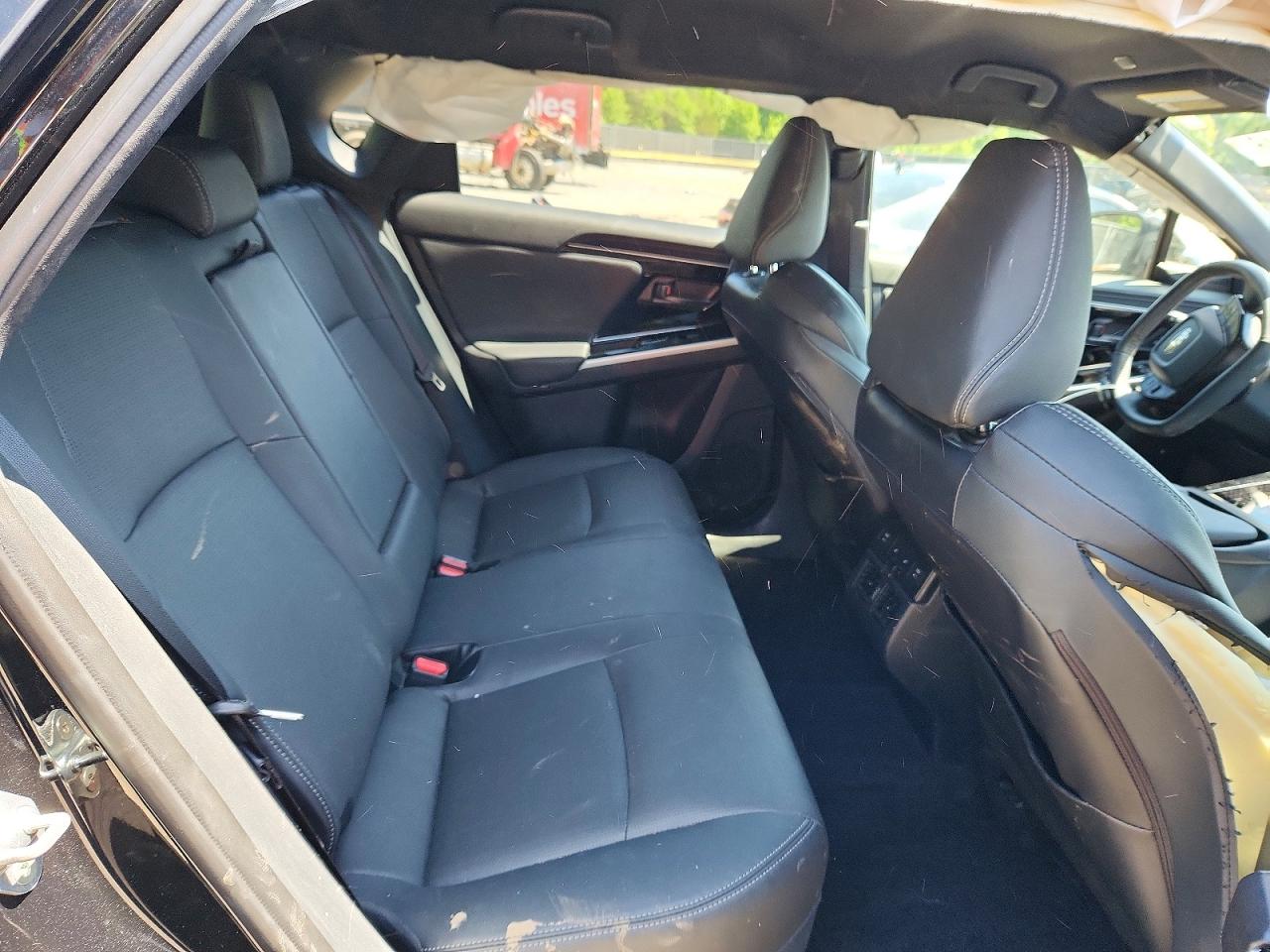 Subaru Solterra Premium