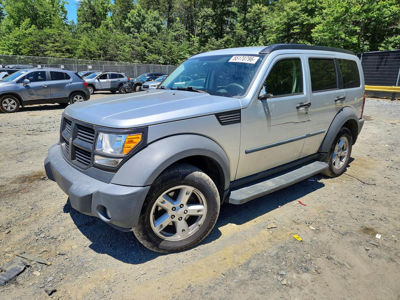 Salvage Dodge Nitro Image
