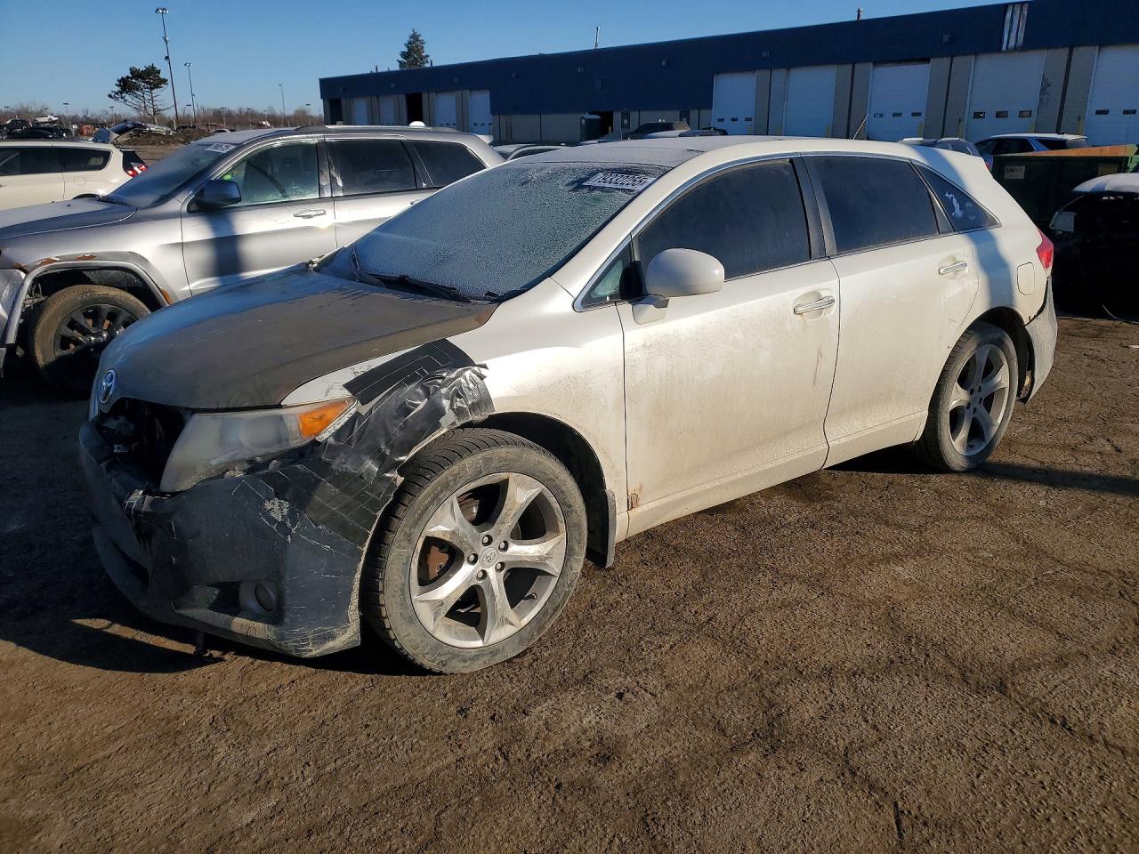 Salvage Toyota Venza Image