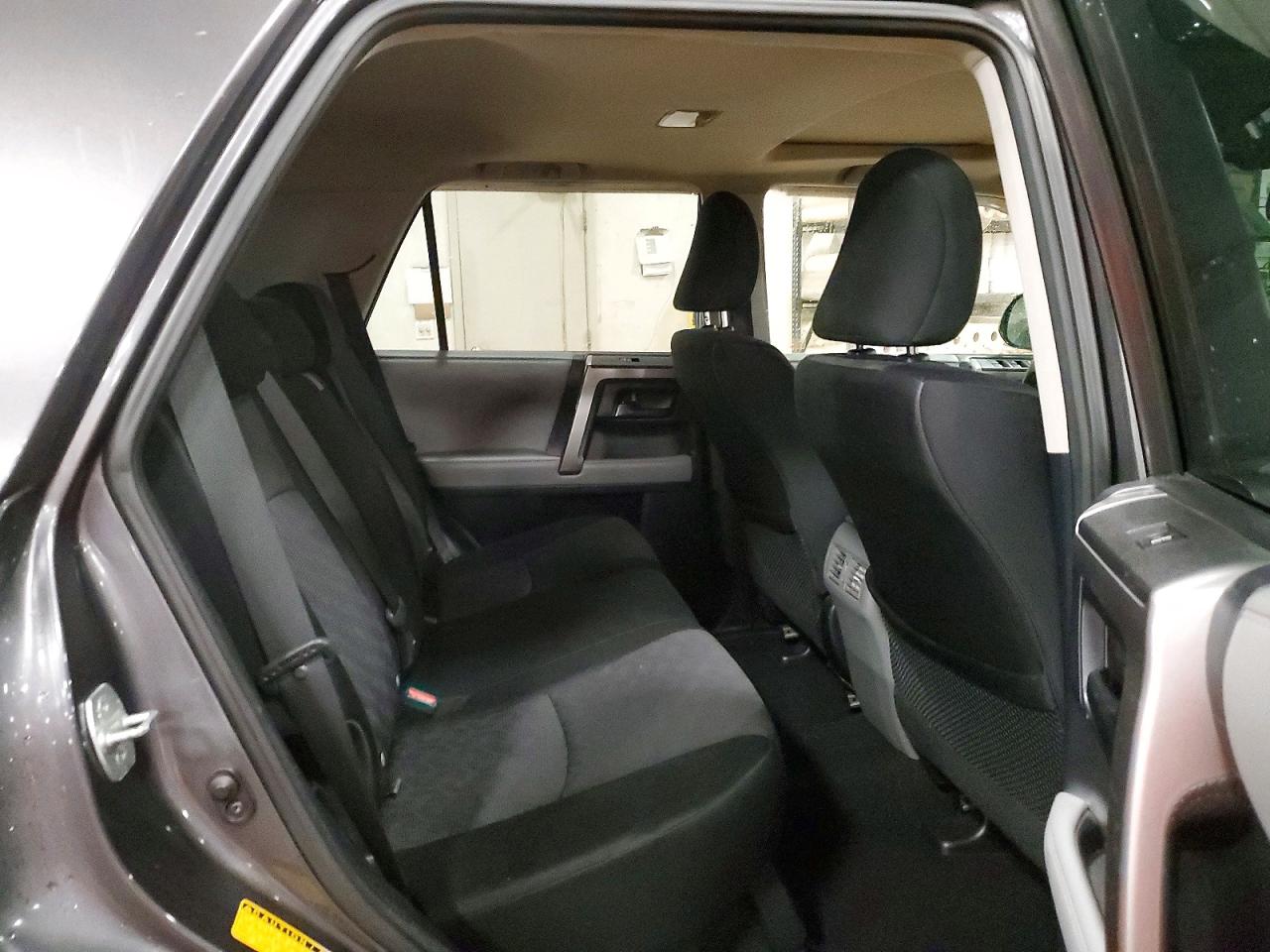 Toyota 4Runner Sr5