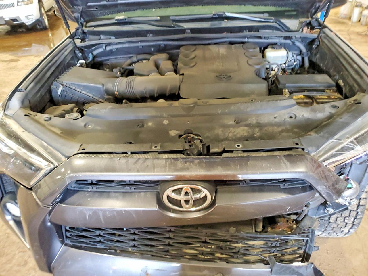 Toyota 4Runner Sr5