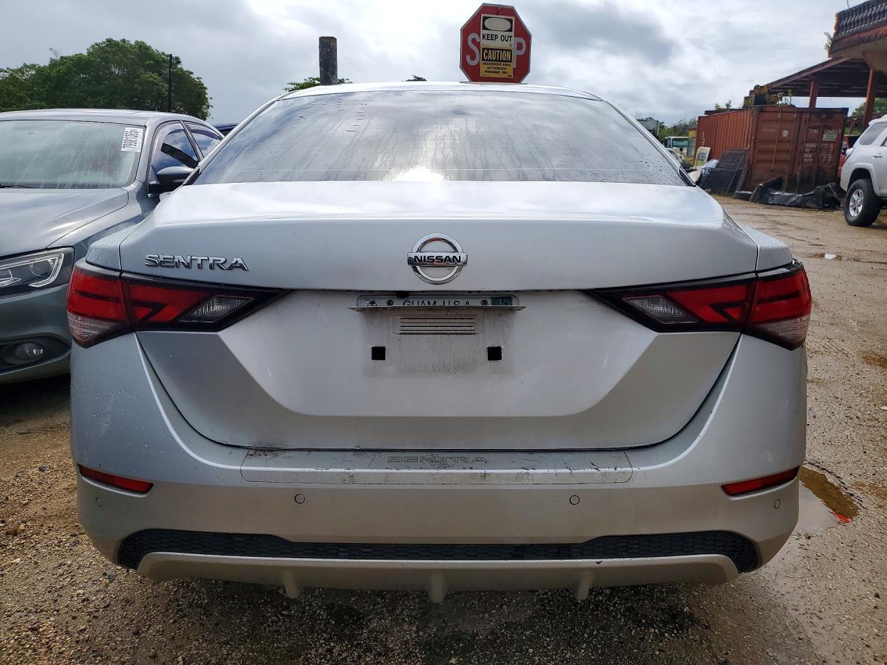 Nissan Sentra S