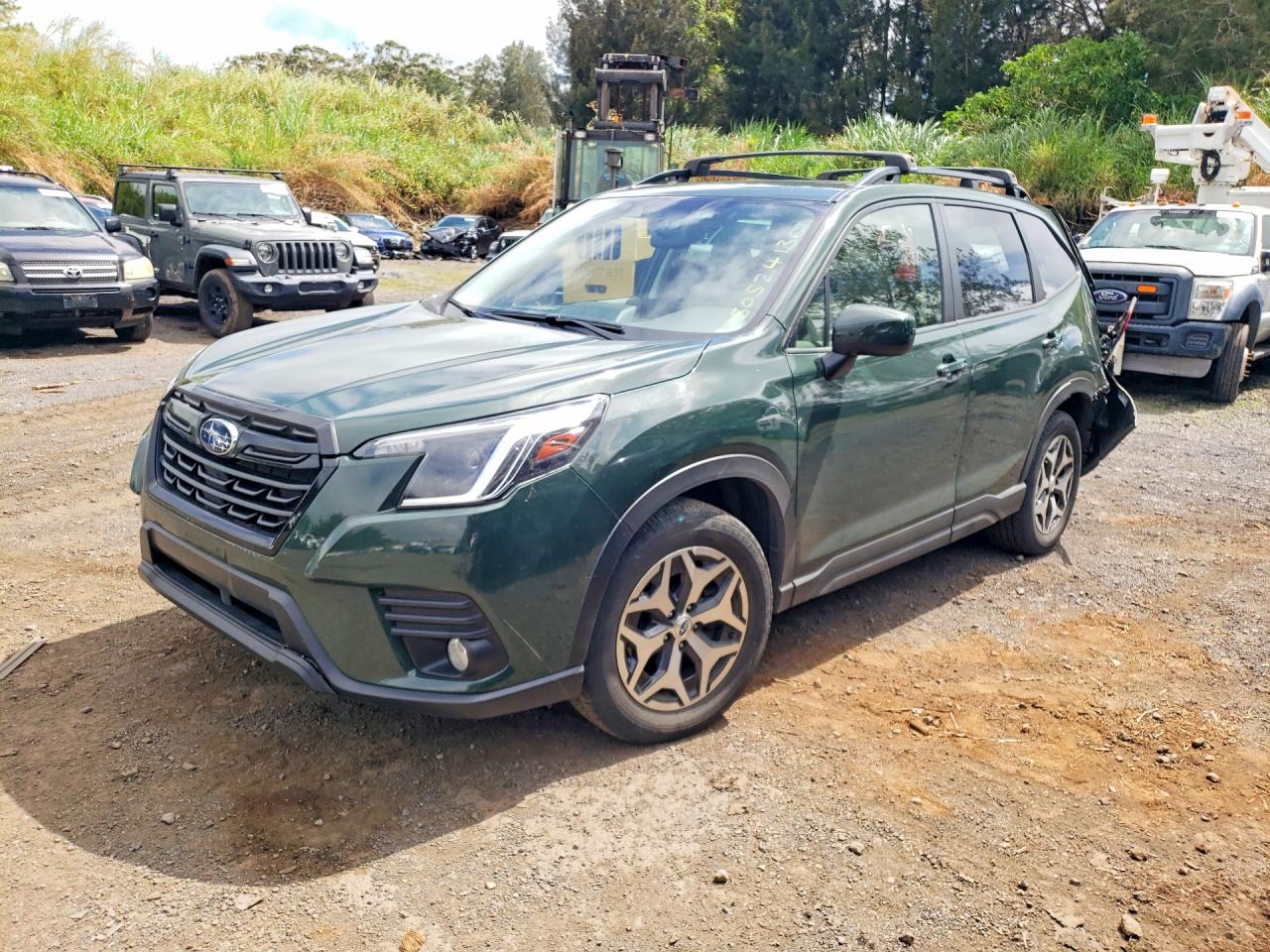 Salvage Subaru Forester Image