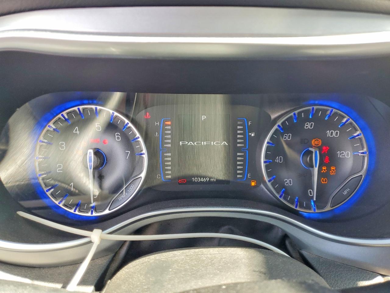 Chrysler Pacifica Touring Plus