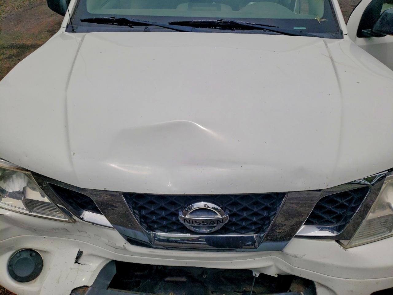 Nissan Frontier Sv
