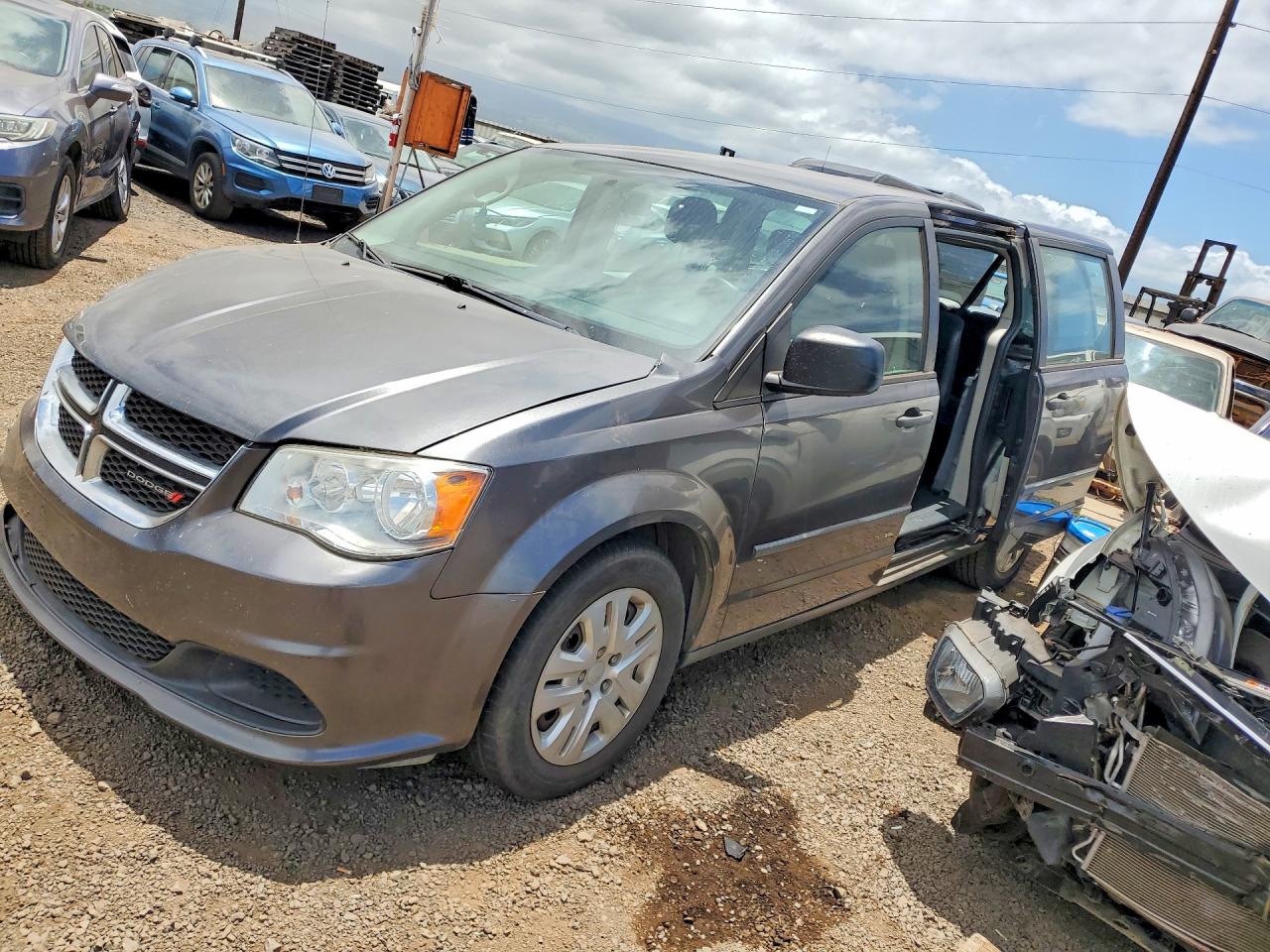 Salvage Dodge Caravan Image