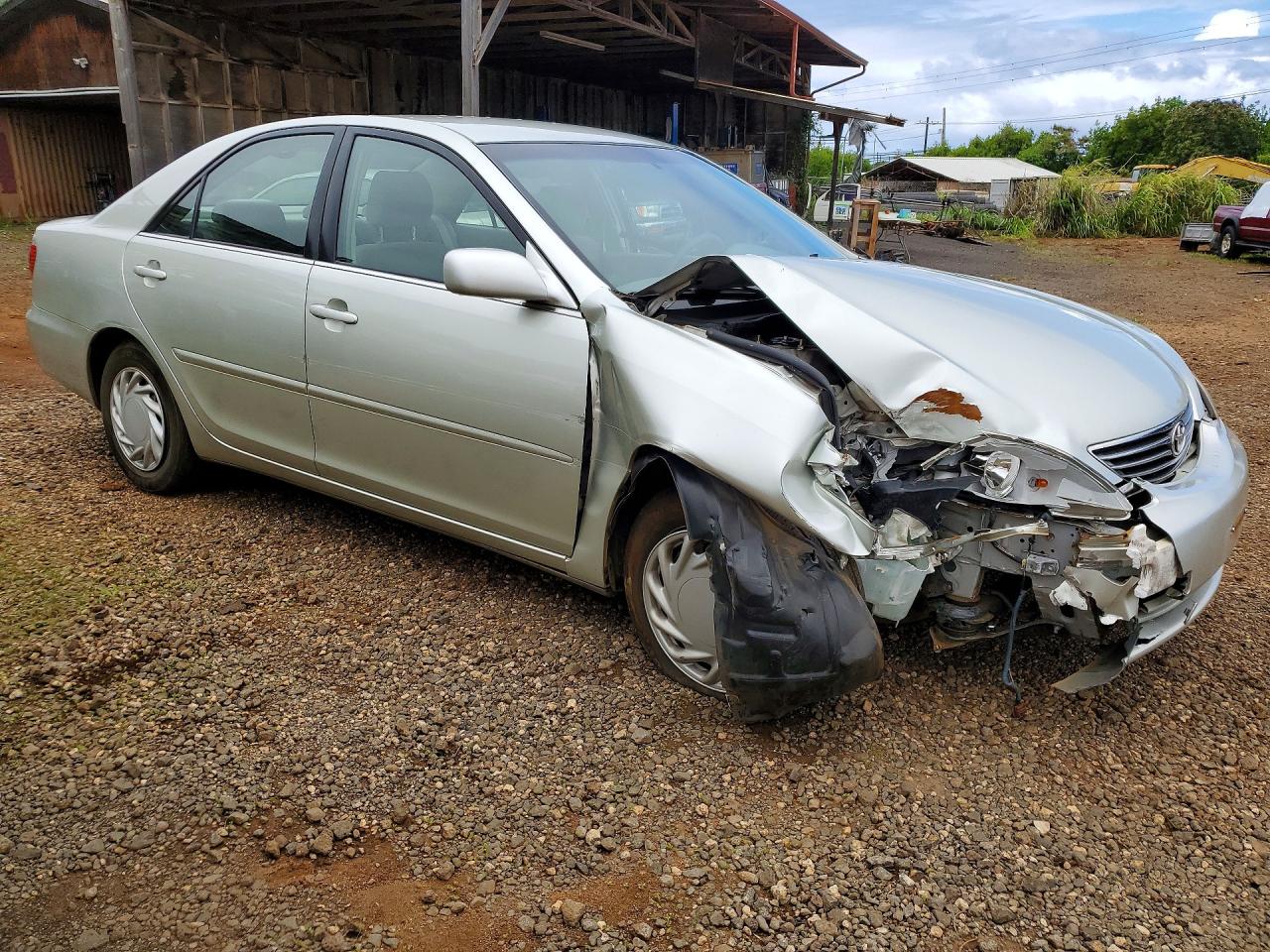 Toyota Camry Standard