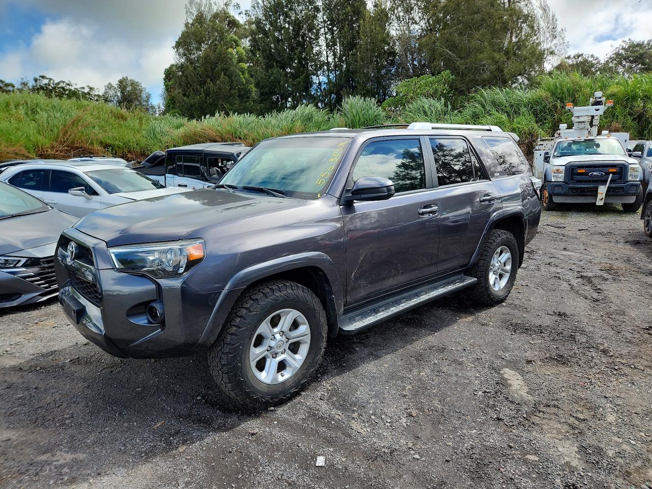 Salvage Toyota 4Runner Image