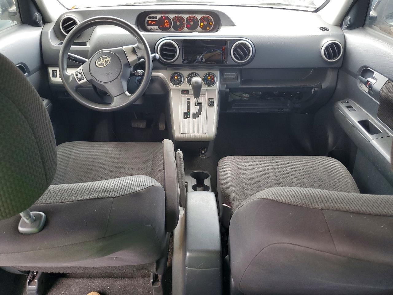 Toyota Scion Xb