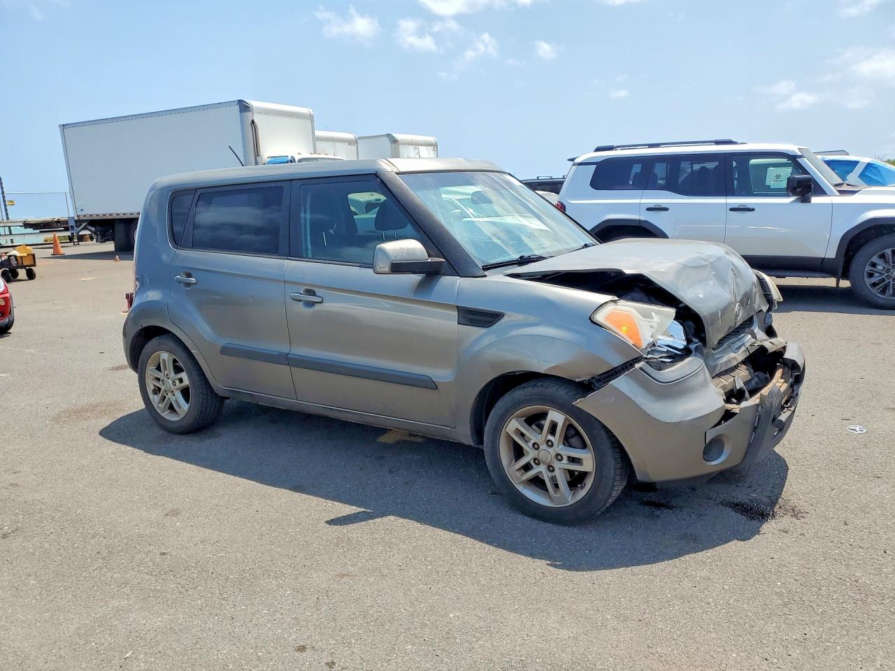 Kia Soul +