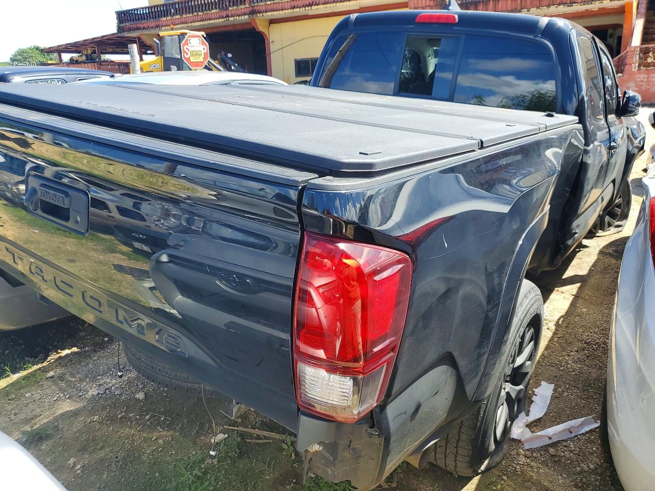 Toyota Tacoma Access Cab