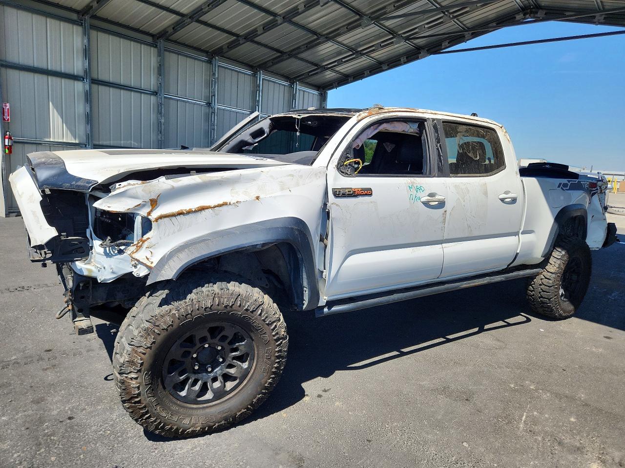 Salvage Toyota Tacoma Image