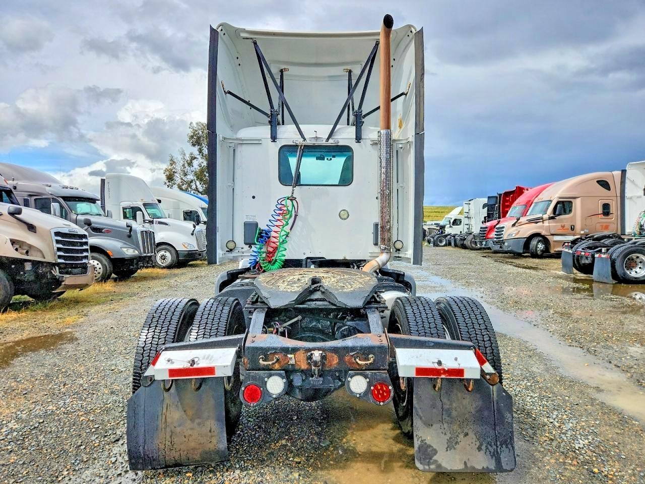 Peterbilt 579