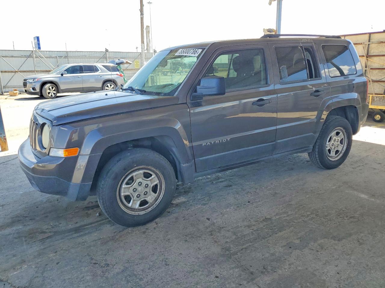 Salvage Jeep Patriot Image