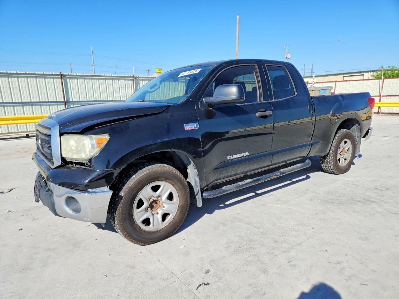 Salvage Toyota Tundra Image