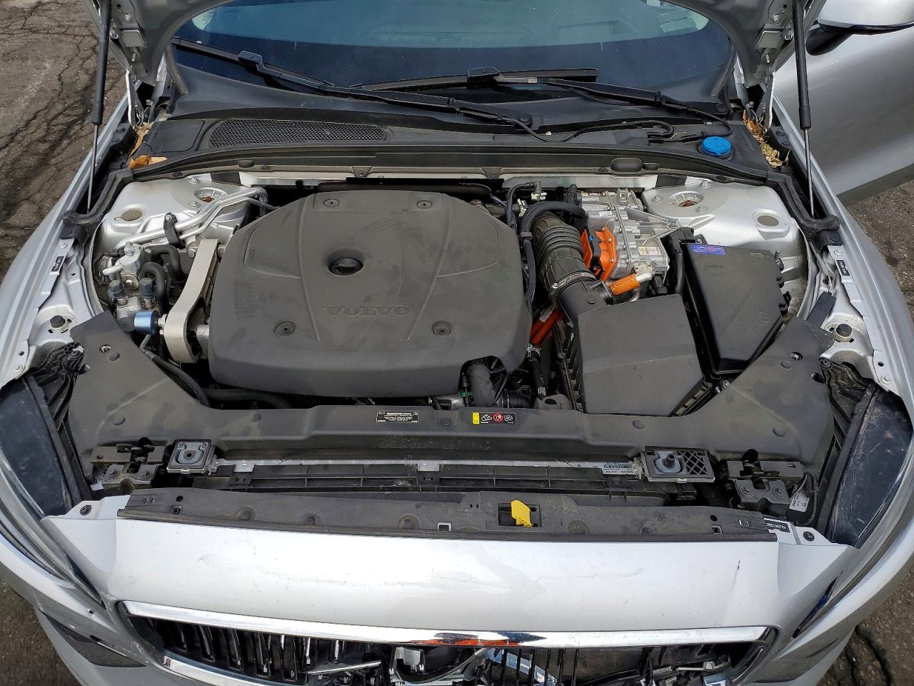 Volvo S60 T8 Recharge Inscription