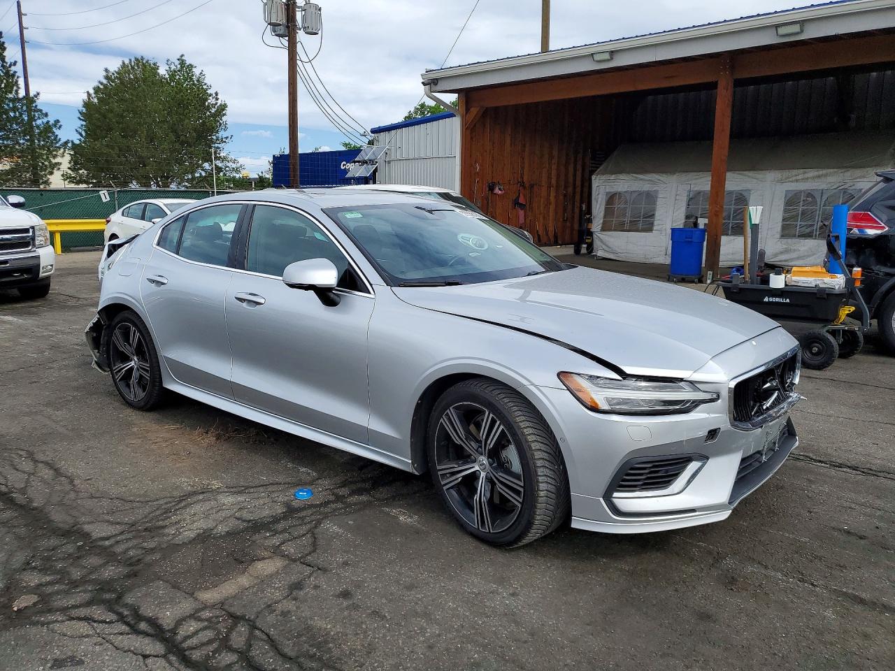 Volvo S60 T8 Recharge Inscription
