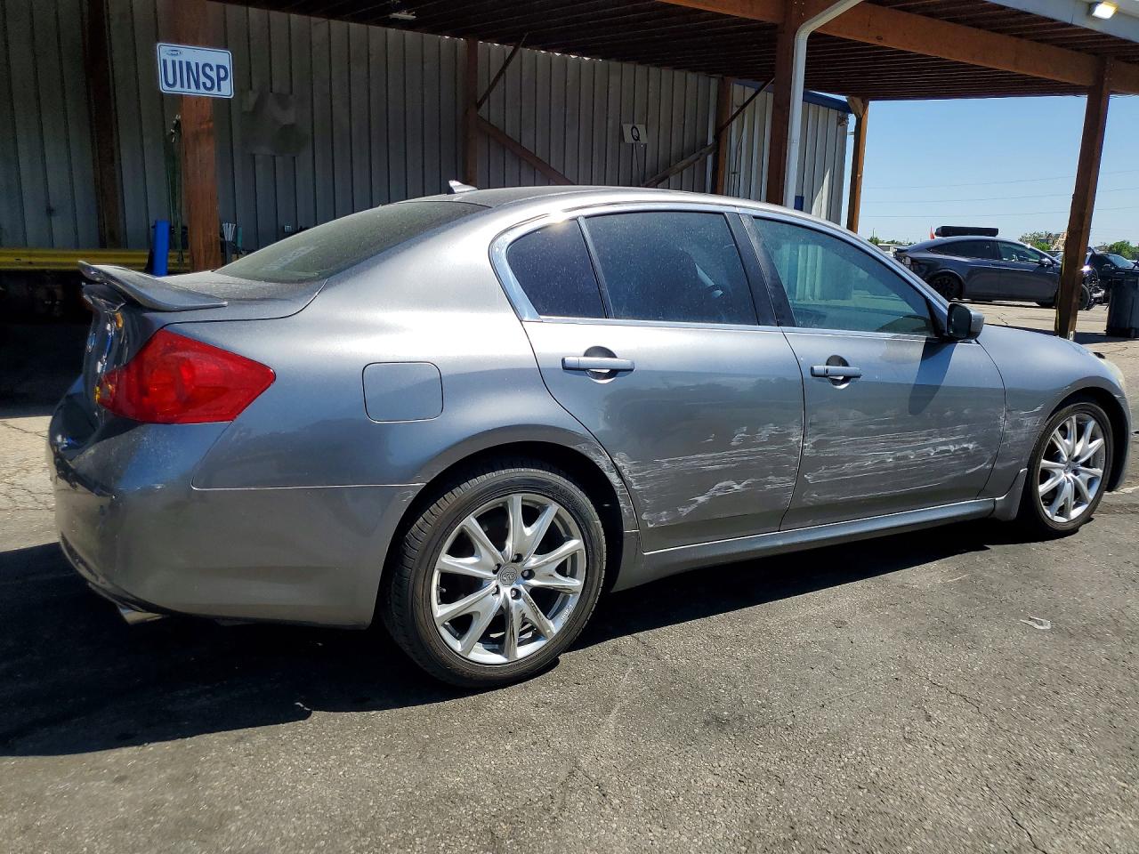 INFINITI G37 X
