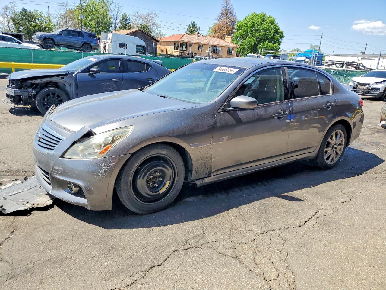 Salvage INFINITI G37 Image