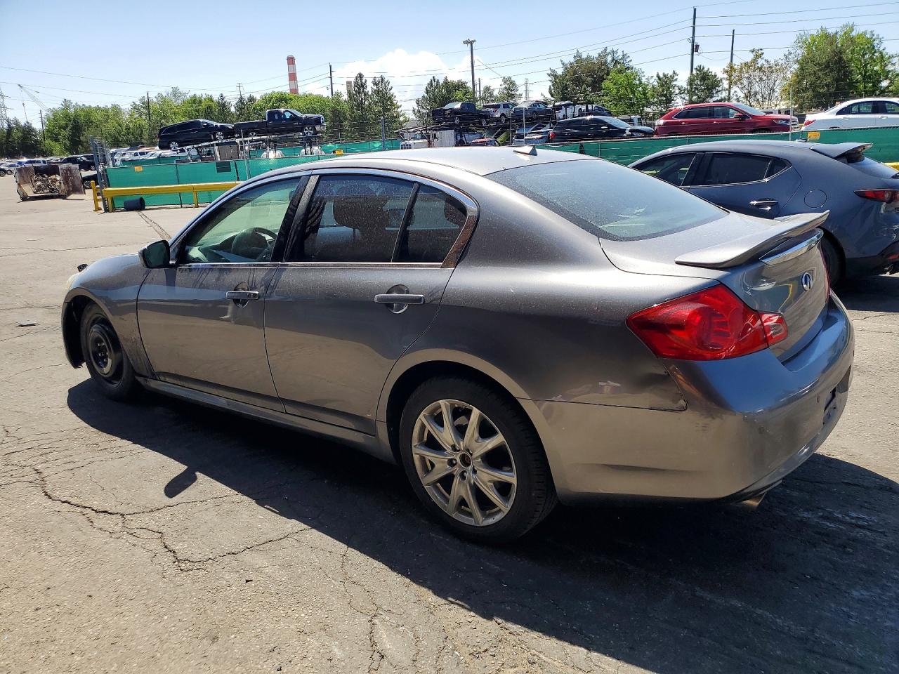 INFINITI G37 X