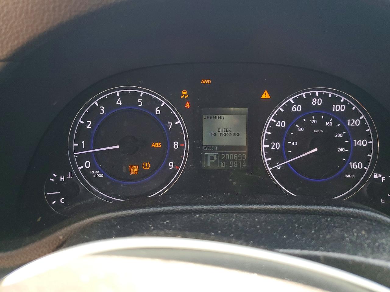 INFINITI G37 X