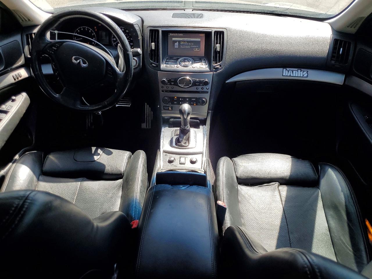 INFINITI G37 X