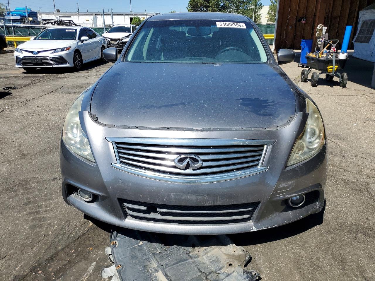 INFINITI G37 X