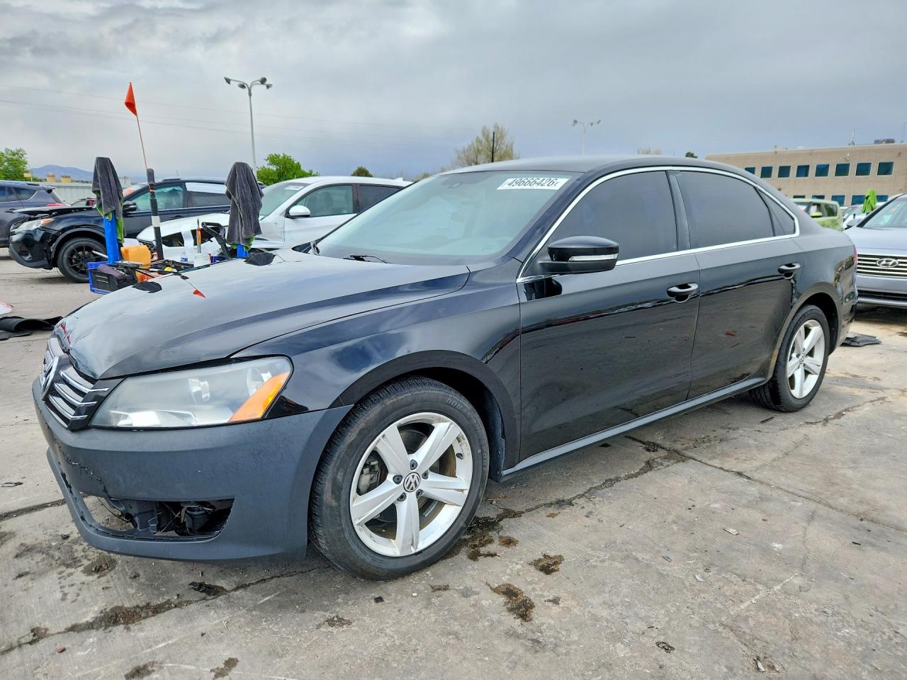 Salvage Volkswagen Passat Image