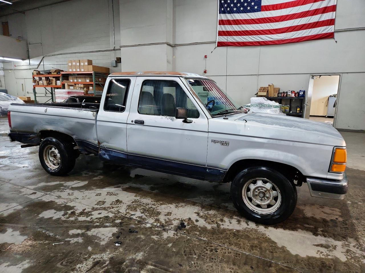 Ford Ranger Super Cab