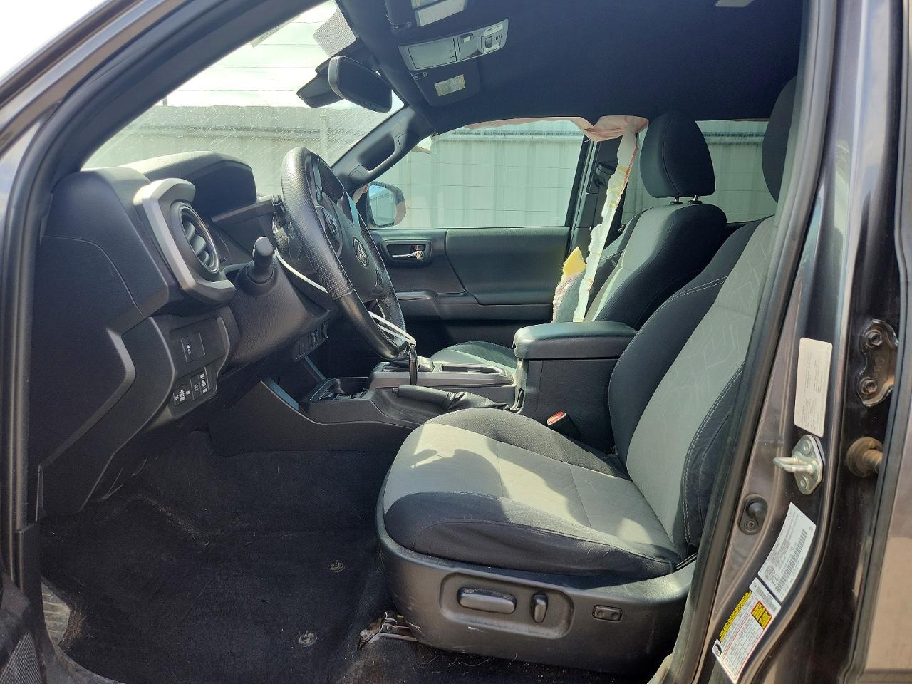 Toyota Tacoma Sr5 V6