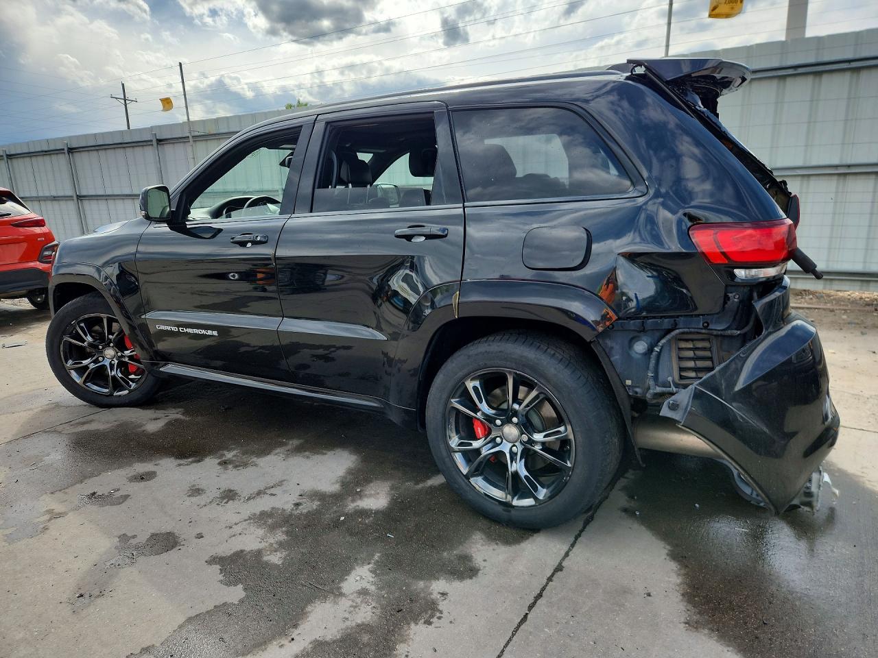 Jeep Cherokee Srt-8