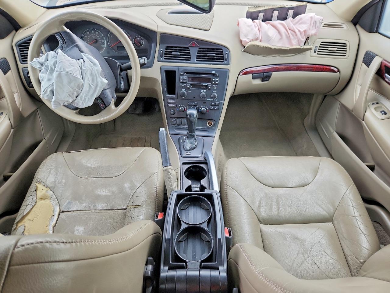 Volvo XC70