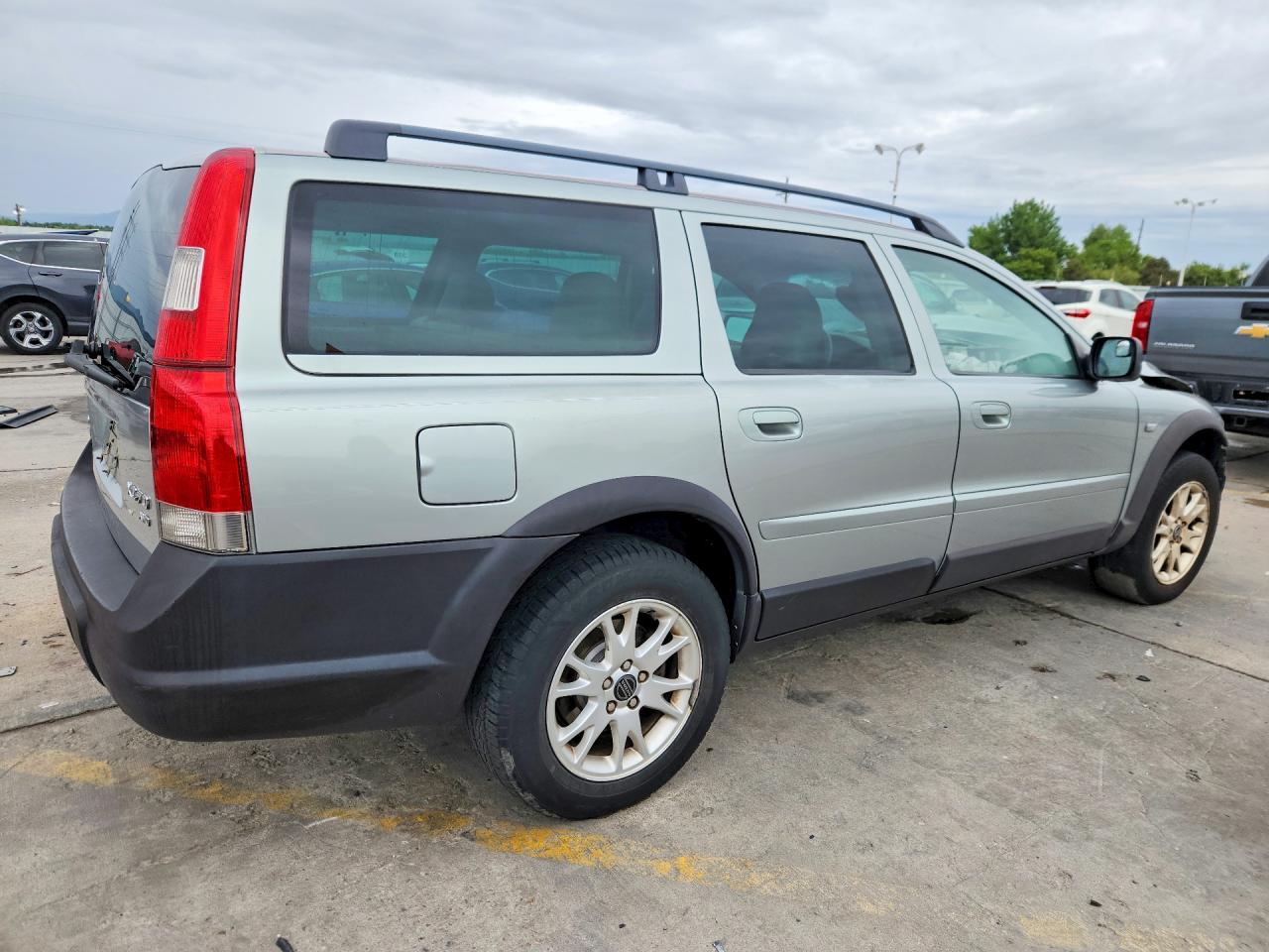 Volvo XC70