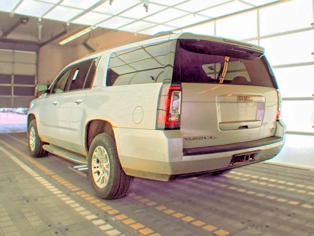 GMC Yukon K1500 Slt