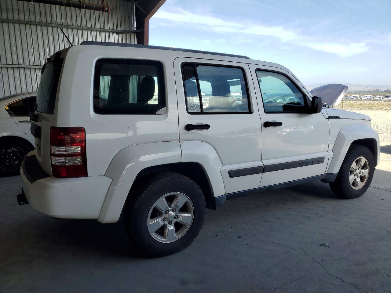 Jeep Liberty Sport