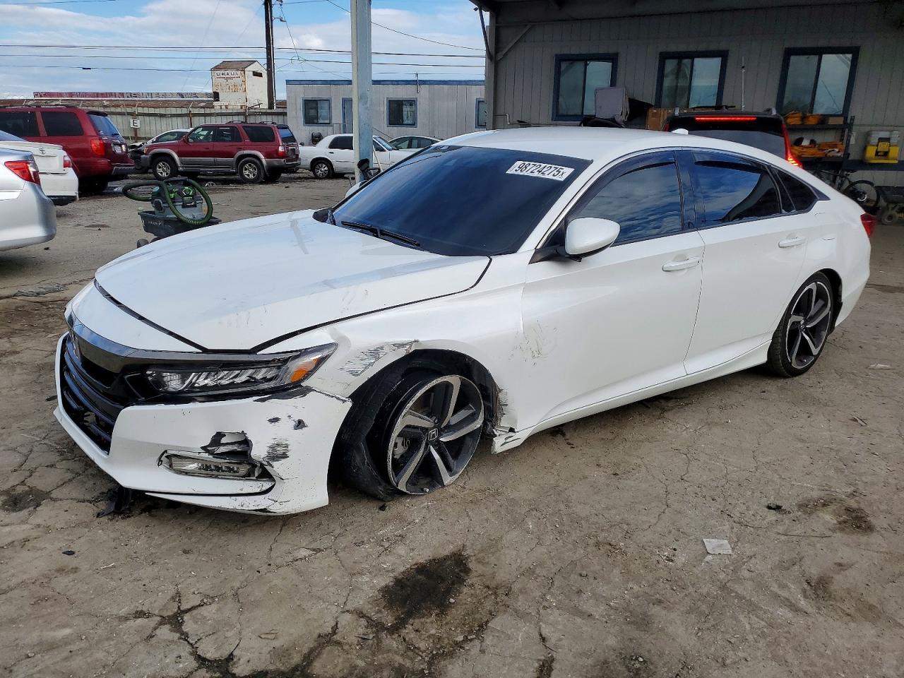 Salvage Honda Accord Image